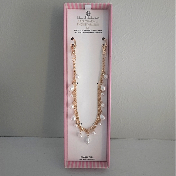 NWT House Of Harlow 1960 Phone Wristlet Chain - Picture 2 of 4